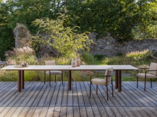 Sabine Unter Gartenm&ouml;bel exklusiver 4 Meter Gartentisch in braun Naturt&ouml;nen mit geteilter Keramikplatte