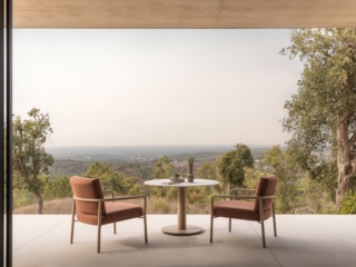 Hochwertiger Loungesessel in Naturt&ouml;nen, Rostt&ouml;nen elegant l&auml;ssig modern Sabine Unter Hochwertige Gartenm&ouml;bel in Oesterreich